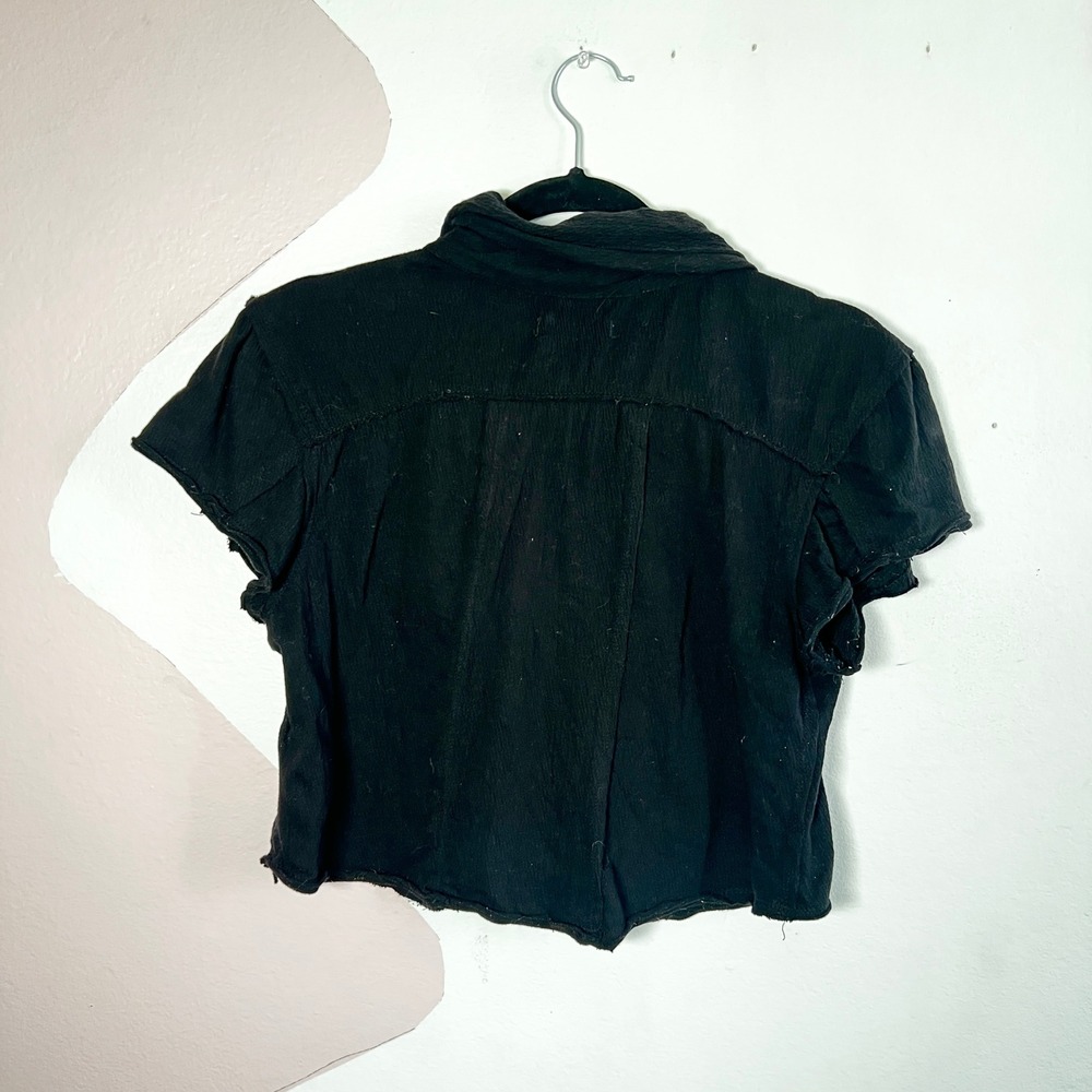 We The Free Polo‎ Shirt Womens Small Black Collared Short Sleeve Knit Top - Picture 2 of 6